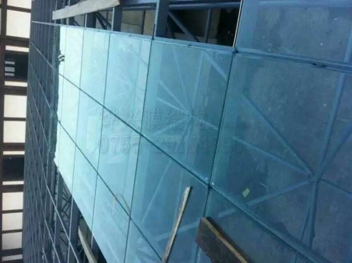 貴州青巖網架幕墻建筑-深圳市燁興膜結構工程有限公司 貴州青巖網架幕墻建筑.jpg